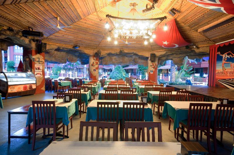 Grand Aquarium Apart İçmeler Eksteriør billede